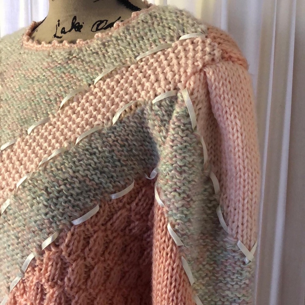 Vintage 80’s/90’s Sweater Bee 🐝 Sweater